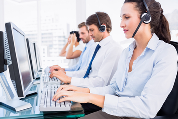 SEI & HOGAR personas en call center